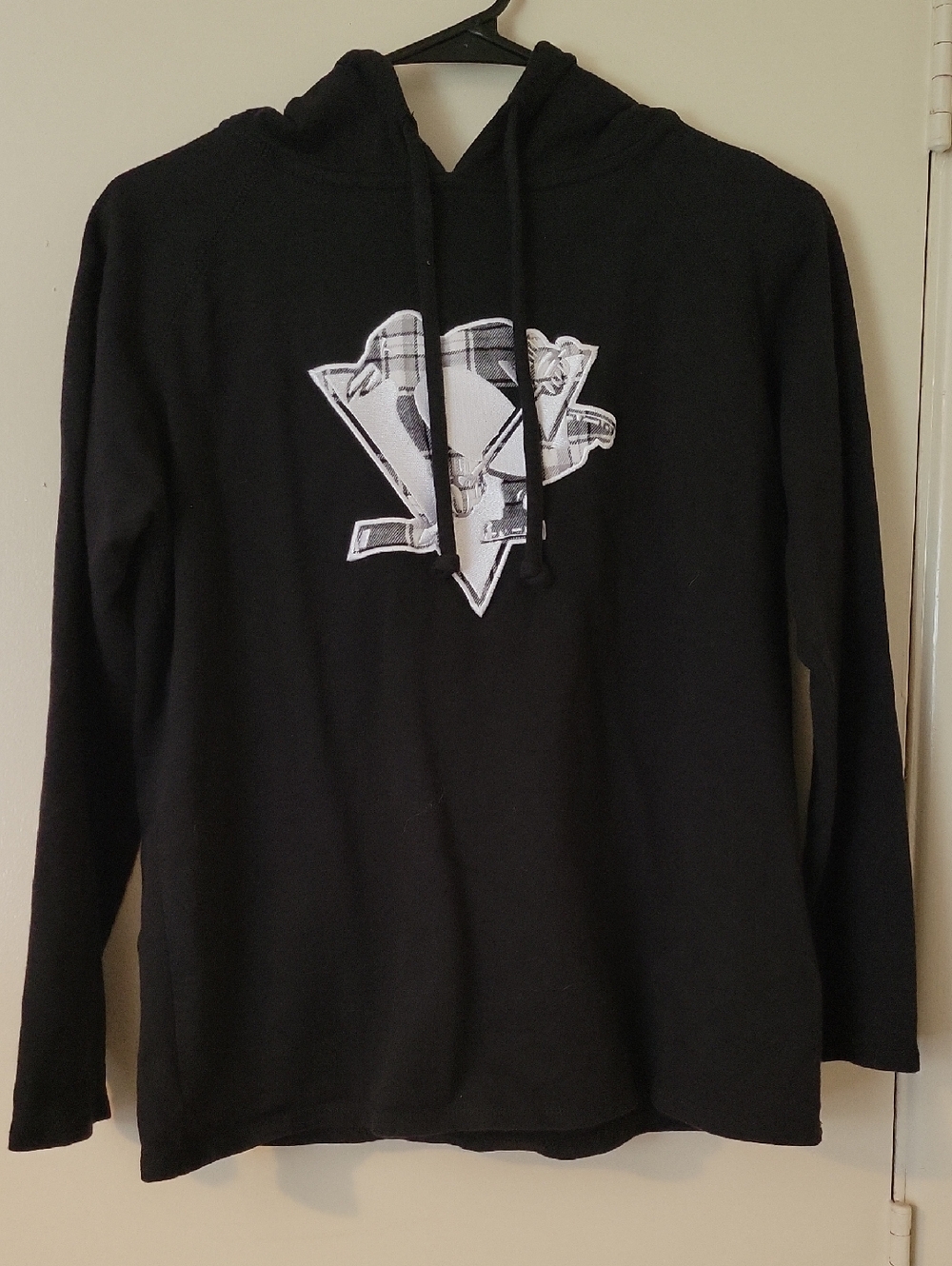 Pittsburgh Penguins Black Hoodie With White Plaid Chest Logo And Hood Print